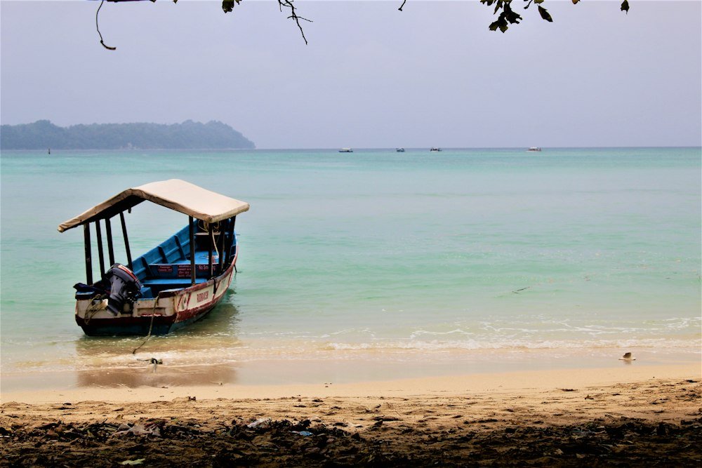 A boat in the shallows, Neil Island