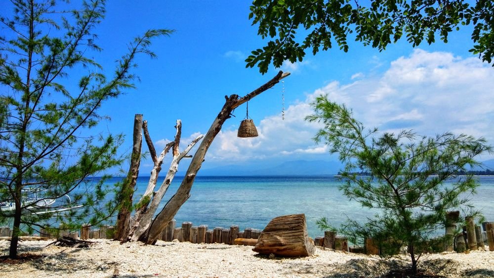 A beach in Pemenang, North Lombok