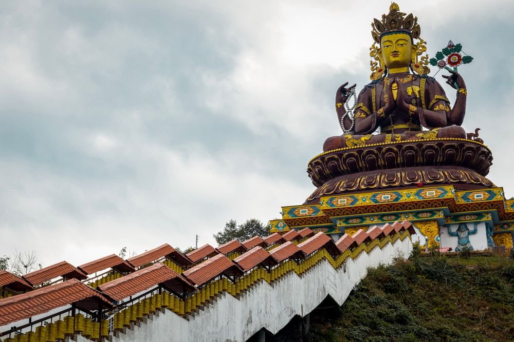 The giant statue at Sang-Ngag Choling, Pelling