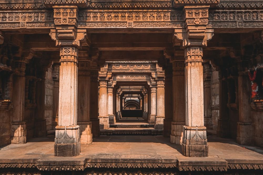 The carved columns of the Adalaj stepwell