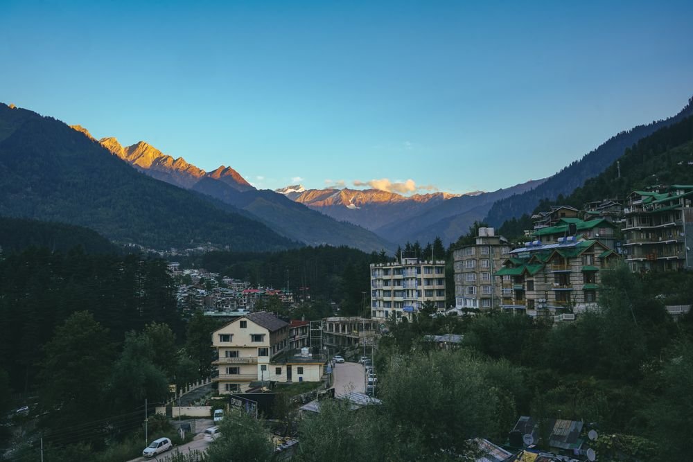 Mountains above Manali