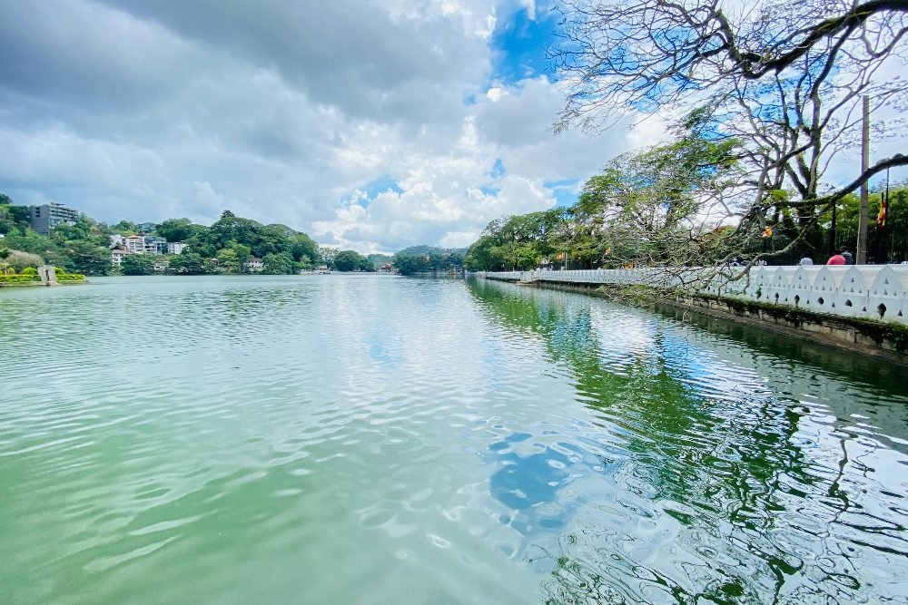 Kandy Lake