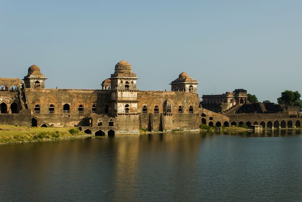 Jahaz Mahal reflected in its lake, Mandu