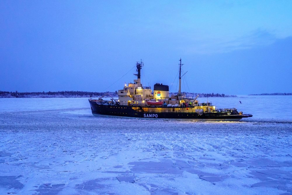The icebreaker Sampo off Kemi