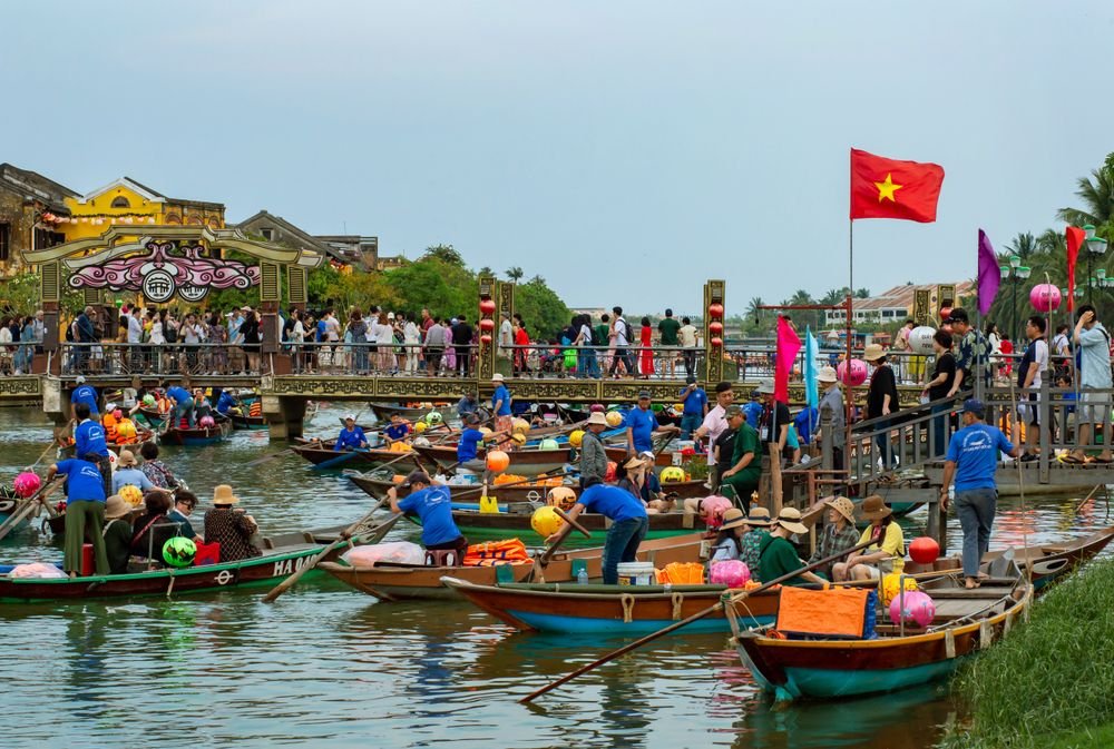 Boats on the Thu Bon river, Hoi An